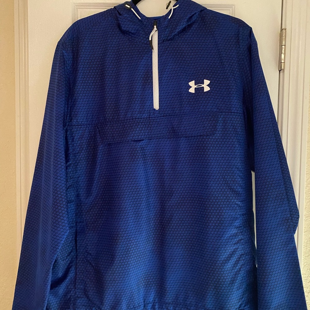 Men’s Under Armour Windbreaker Pullover Size Large